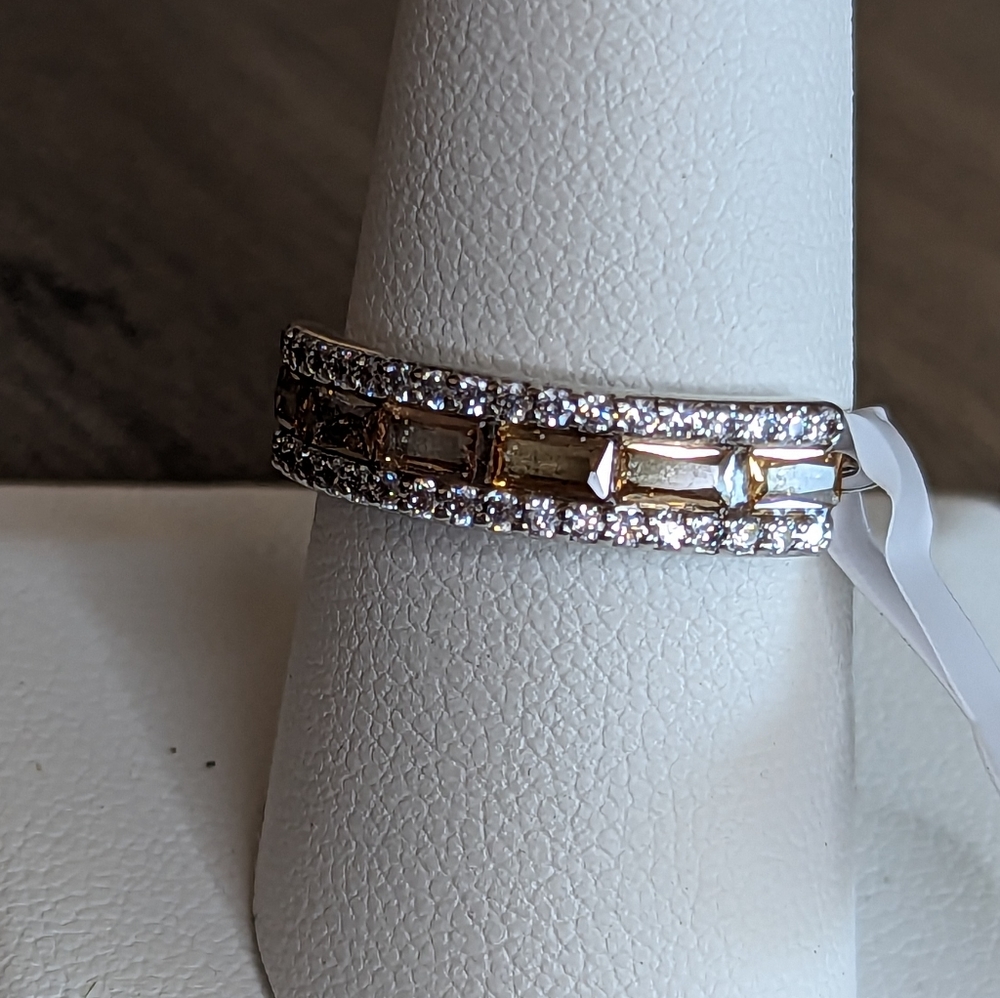 Bomb Party- size 9 ring- "Glamorous Diva"